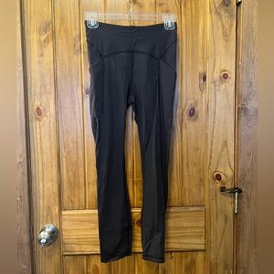 Womens lululemon base pace leggings 25” black size 4